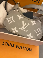 Louis Vuitton M46112 Bagatelle Gray / Crème Beige photo review